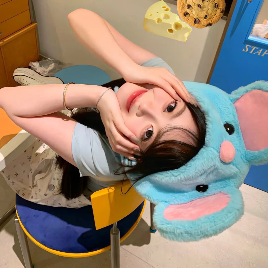 艳妻扮婢记